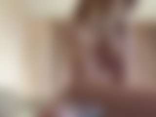 Chloe Show's Live Sex Cam Show