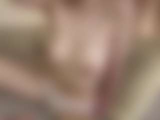 Chloe Show's Live Sex Cam Show