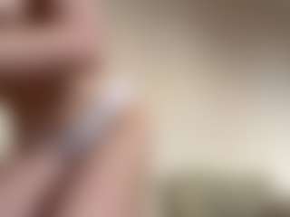 Chloe Show's Live Sex Cam Show