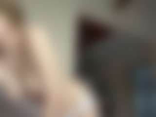 Chloe Show's Live Sex Cam Show