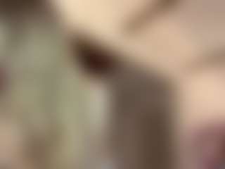 Chloe Show's Live Sex Cam Show