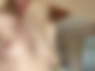 Chloe Show's Live Sex Cam Show
