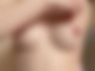 Chloe Show's Live Sex Cam Show