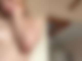 Chloe Show's Live Sex Cam Show