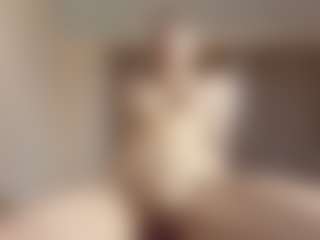 Chloe Show's Live Sex Cam Show