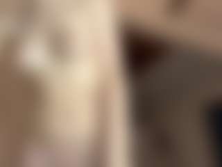 Chloe Show's Live Sex Cam Show