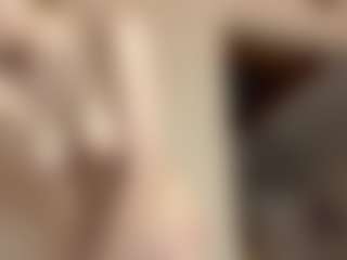 Chloe Show's Live Sex Cam Show