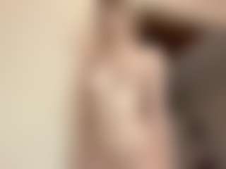 Chloe Show's Live Sex Cam Show