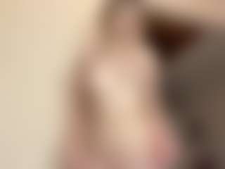 Chloe Show's Live Sex Cam Show