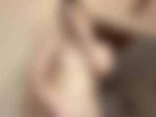 Chloe Show's Live Sex Cam Show