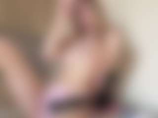 Chloe Show's Live Sex Cam Show