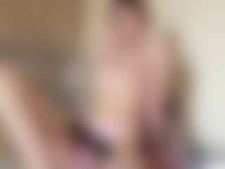 Chloe Show's Live Sex Cam Show