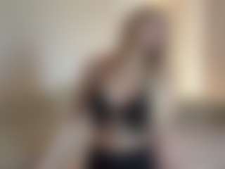 Chloe Show's Live Sex Cam Show