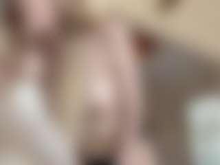 Chloe Show's Live Sex Cam Show