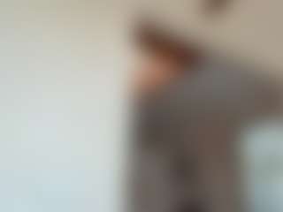 Chloe Show's Live Sex Cam Show