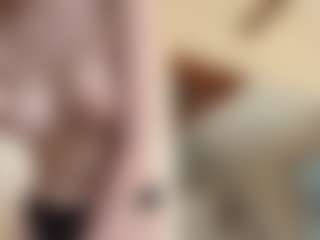 Chloe Show's Live Sex Cam Show