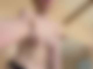 Chloe Show's Live Sex Cam Show