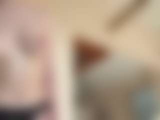 Chloe Show's Live Sex Cam Show