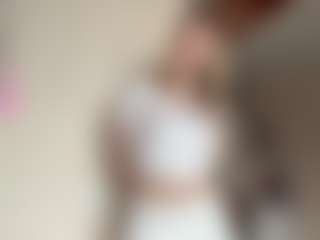Chloe Show's Live Sex Cam Show