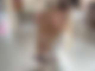 Chloe Show's Live Sex Cam Show