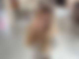 Chloe Show's Live Sex Cam Show
