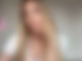 Chloe Show's Live Sex Cam Show