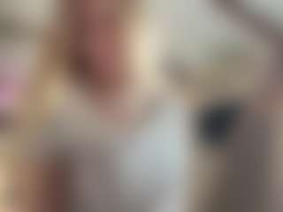 Chloe Show's Live Sex Cam Show