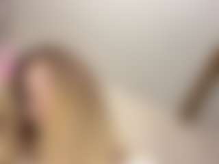 Chloe Show's Live Sex Cam Show