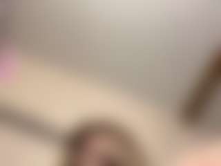 Chloe Show's Live Sex Cam Show