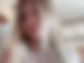Chloe Show's Live Sex Cam Show