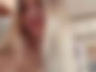 Chloe Show's Live Sex Cam Show