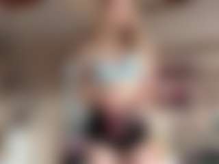 Chloe Show's Live Sex Cam Show