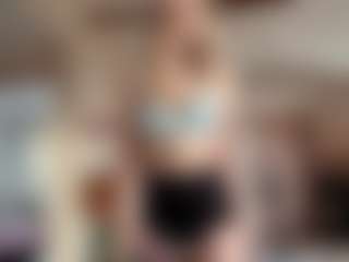 Chloe Show's Live Sex Cam Show