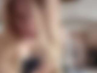 Chloe Show's Live Sex Cam Show