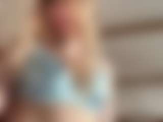 Chloe Show's Live Sex Cam Show