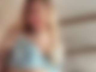 Chloe Show's Live Sex Cam Show