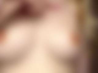 Chloe Show's Live Sex Cam Show