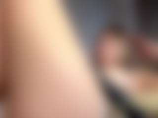 Chloe Show's Live Sex Cam Show