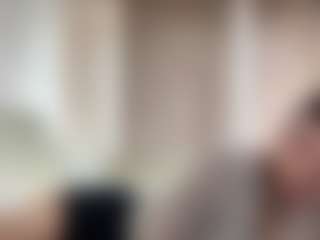 Chloe Show's Live Sex Cam Show