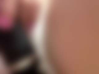 Chloe Show's Live Sex Cam Show