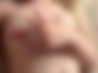 Chloe Show's Live Sex Cam Show