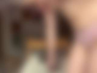 Chloe Show's Live Sex Cam Show