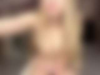 Chloe Show's Live Sex Cam Show