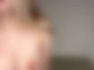 Chloe Show's Live Sex Cam Show