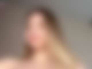 Chloe Show's Live Sex Cam Show