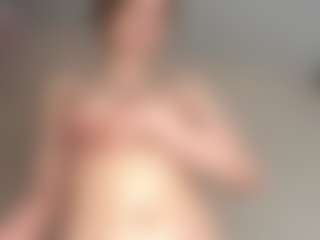 Chloe Show's Live Sex Cam Show