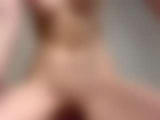 Chloe Show's Live Sex Cam Show