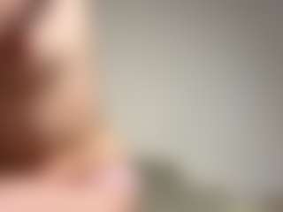 Chloe Show's Live Sex Cam Show
