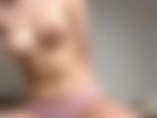Chloe Show's Live Sex Cam Show