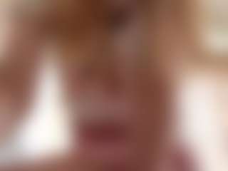 Chloe Show's Live Sex Cam Show
